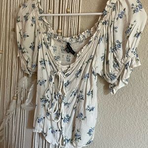 Floral Peasant Top- Size Small